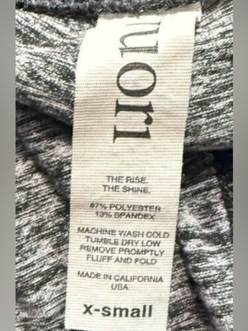 Vuori Asymmetric Block High Rise Leggings XS Heather Gray Black Yoga - Picture 10 of 10